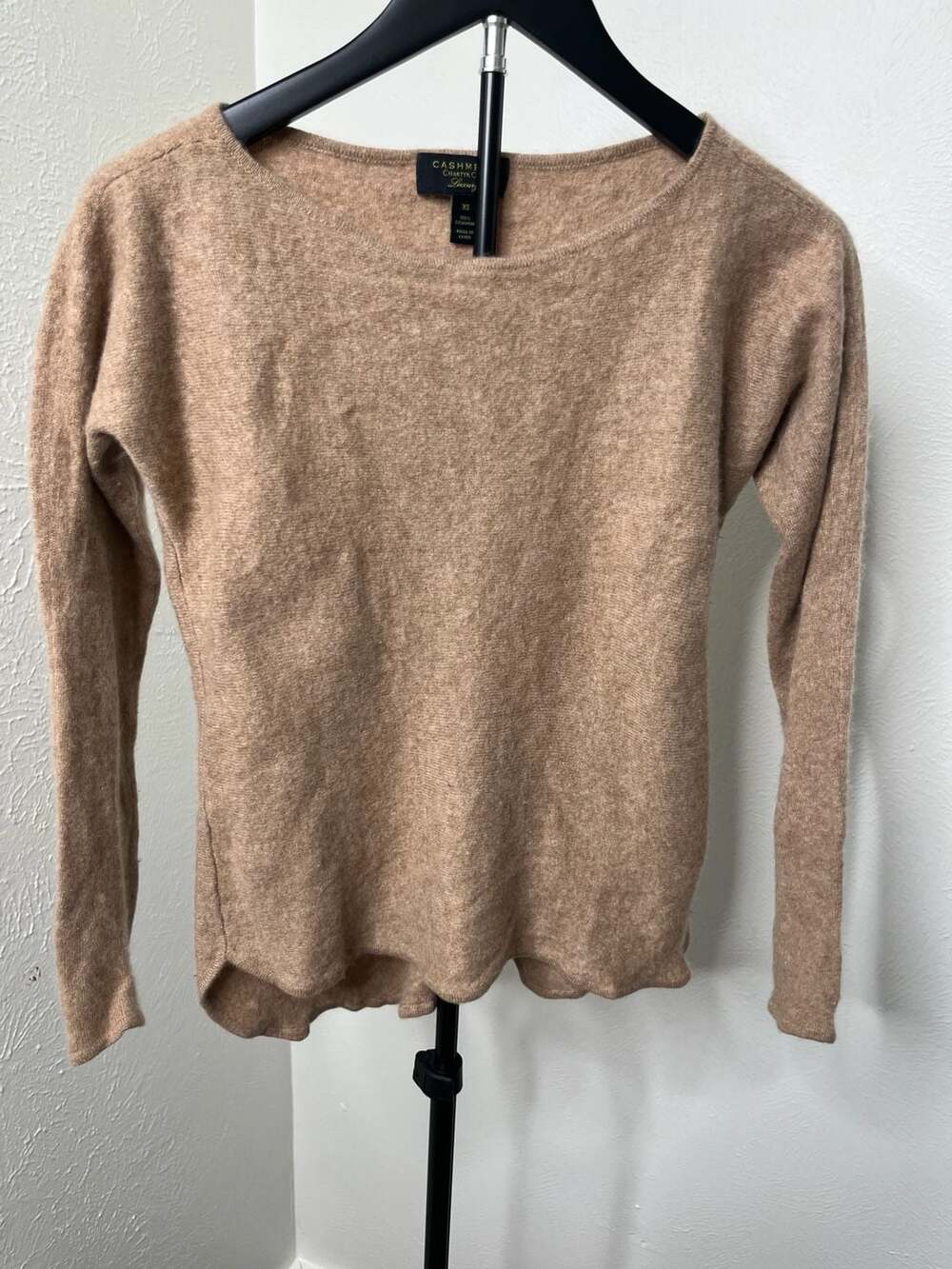 100% Cashmere 90s Minimalist Tan Sweater